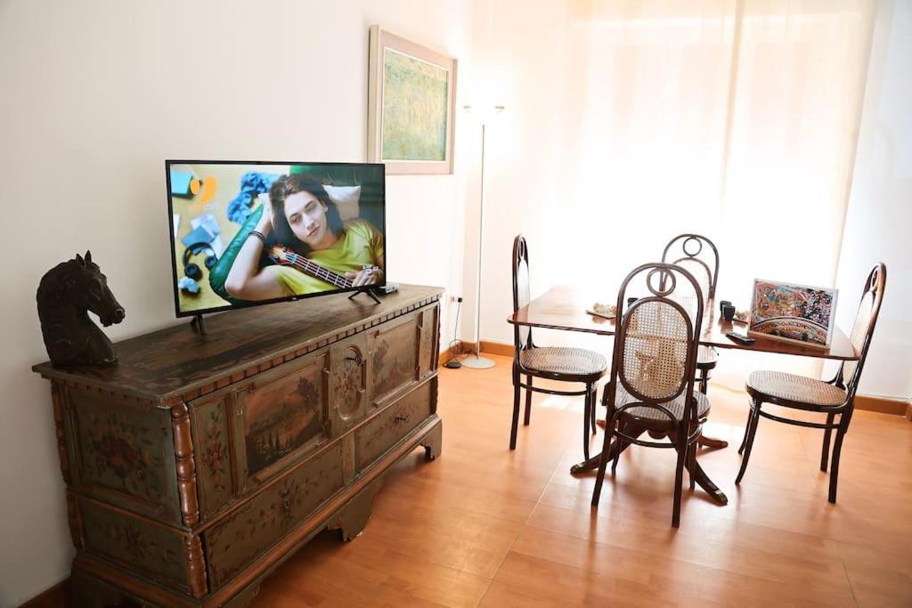 La Casa Del Maggiore, Tra Mare E Centro Apartman Palermo Kültér fotó