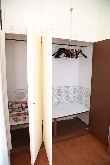 La Casa Del Maggiore, Tra Mare E Centro Apartman Palermo Kültér fotó