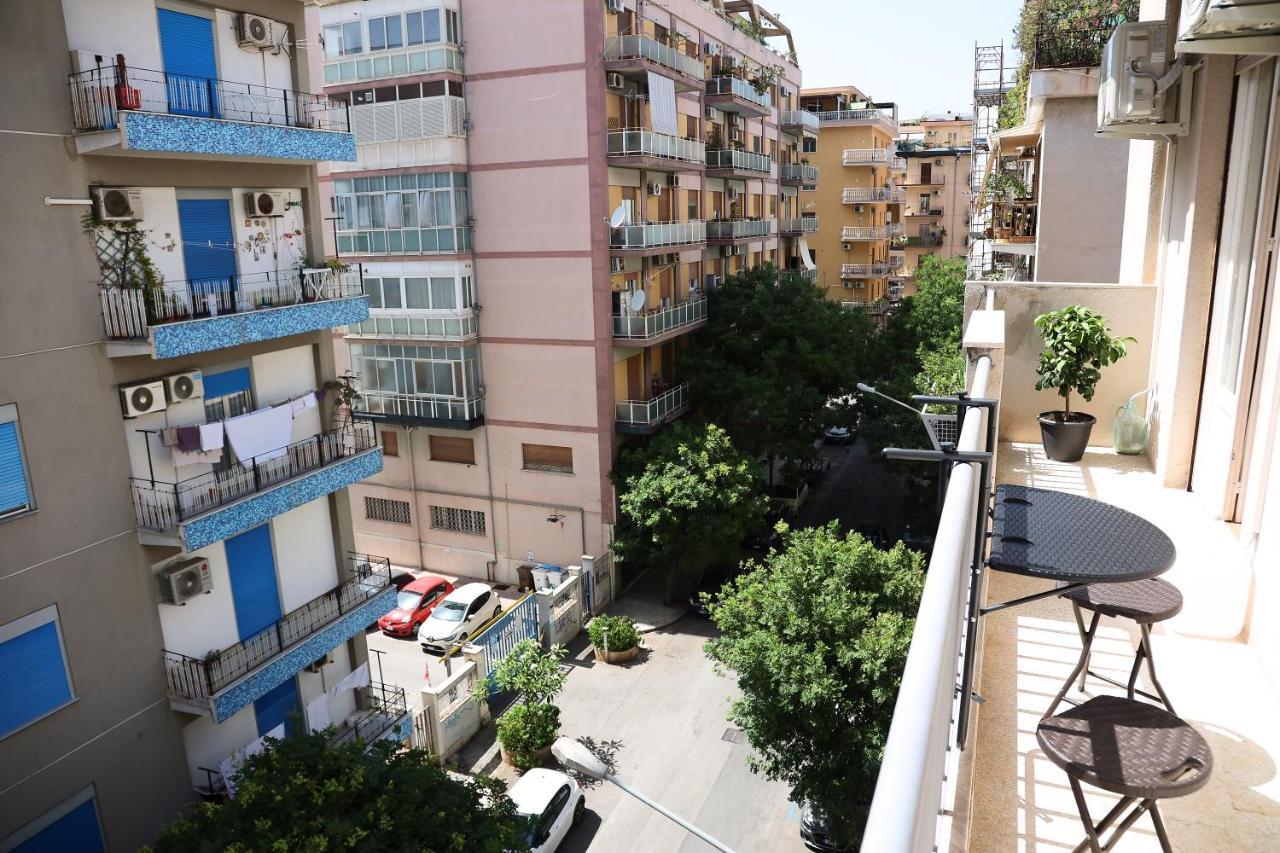 La Casa Del Maggiore, Tra Mare E Centro Apartman Palermo Kültér fotó