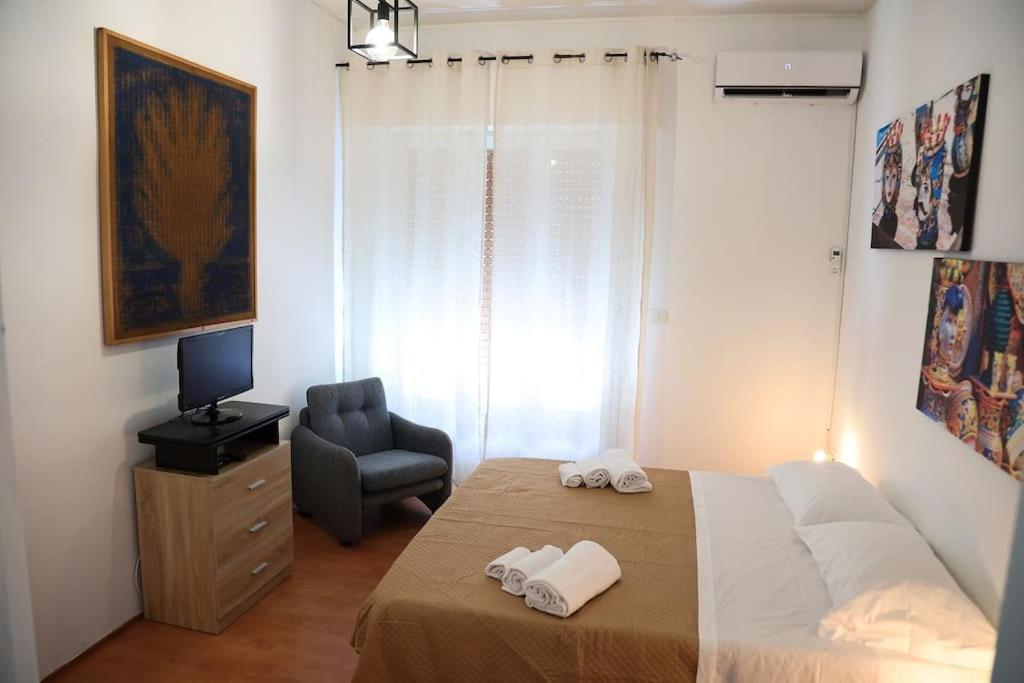 La Casa Del Maggiore, Tra Mare E Centro Apartman Palermo Kültér fotó